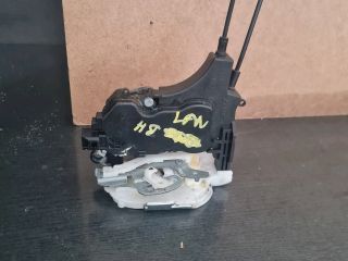 bontott MITSUBISHI LANCER Bal hátsó Ajtózár