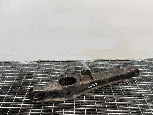 bontott MITSUBISHI LANCER Bal hátsó Alsó Lengőkar