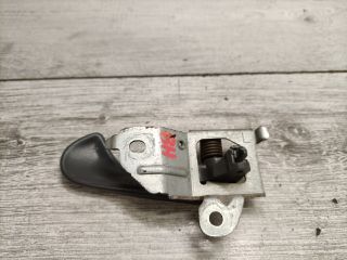 bontott MITSUBISHI LANCER Bal hátsó Belső Kilincs