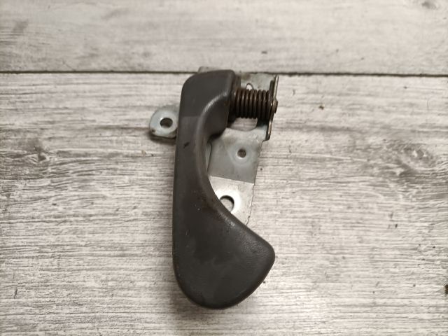 bontott MITSUBISHI LANCER Bal hátsó Belső Kilincs