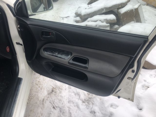 bontott MITSUBISHI LANCER Bal hátsó Fixüveg (Ajtóban)