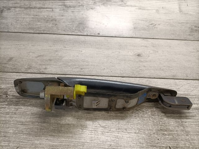 bontott MITSUBISHI LANCER Bal hátsó Külső Kilincs