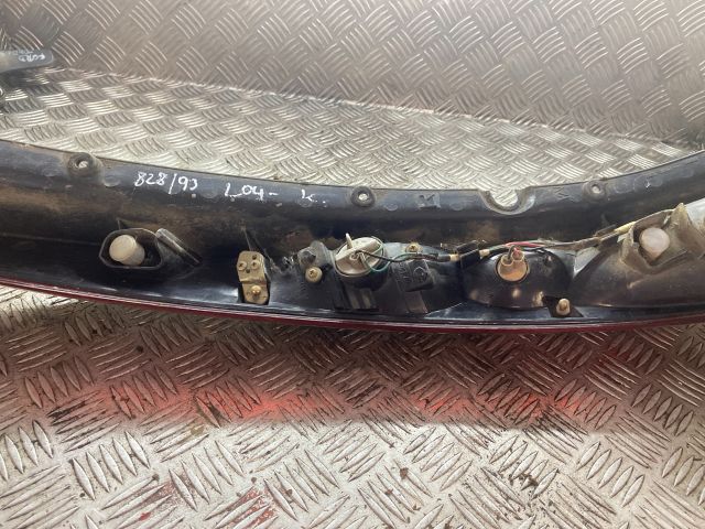 bontott MITSUBISHI LANCER Bal Hátsó Lámpa