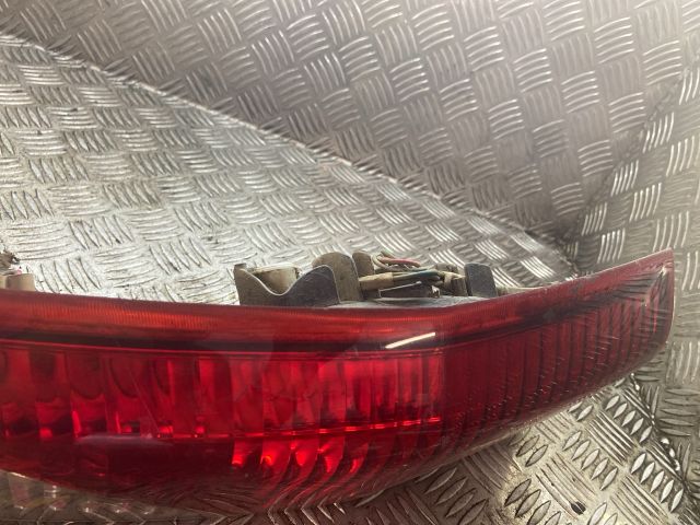 bontott MITSUBISHI LANCER Bal Hátsó Lámpa