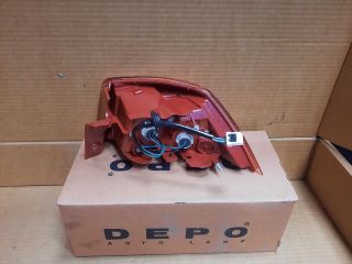 bontott MITSUBISHI LANCER Bal Hátsó Lámpa