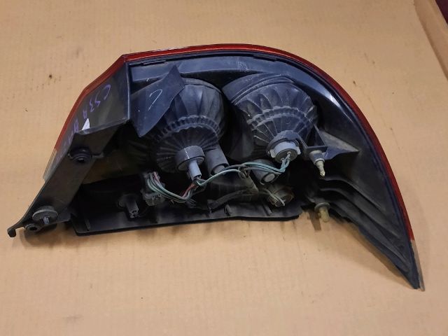 bontott MITSUBISHI LANCER Bal Hátsó Lámpa