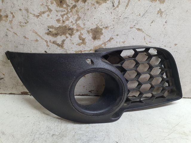 bontott MITSUBISHI LANCER Bal Ködfényszóró Lámpakeret