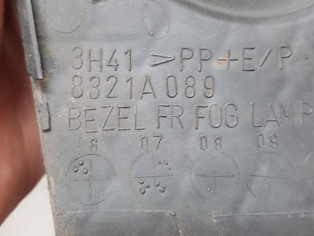 bontott MITSUBISHI LANCER Bal Ködfényszóró Lámpakeret