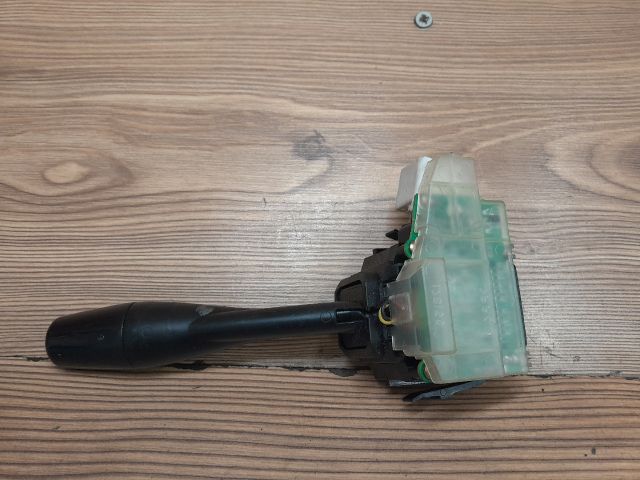 bontott MITSUBISHI LANCER Bal Kormánykapcsoló Irányjelző