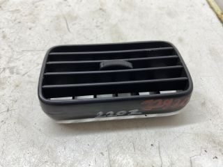 bontott MITSUBISHI LANCER Bal Szellőző