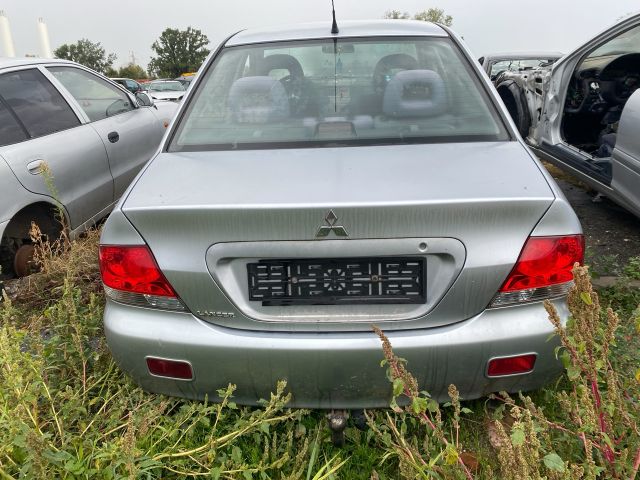 bontott MITSUBISHI LANCER Beltér Világítás Hátsó