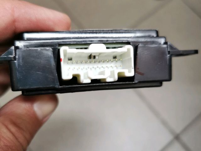 bontott MITSUBISHI LANCER Bluetooth Elektronika