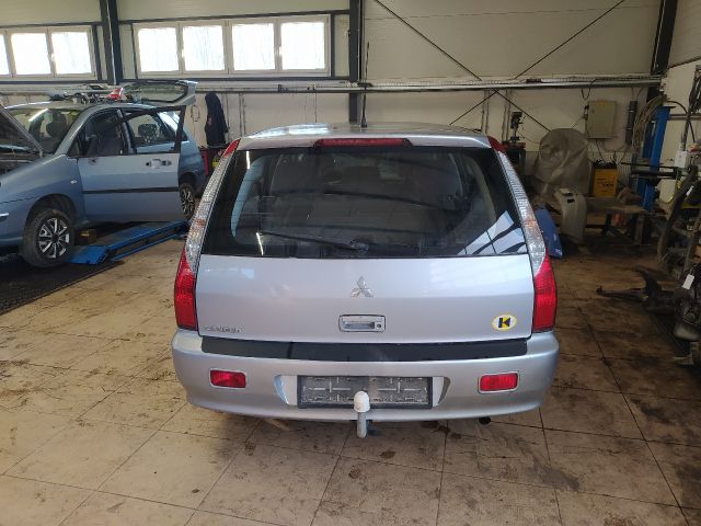 bontott MITSUBISHI LANCER Csomagtérajtó Kilincs