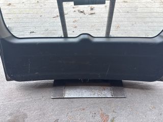 bontott MITSUBISHI LANCER Csomagtérajtó (Részeivel)