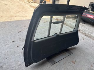 bontott MITSUBISHI LANCER Csomagtérajtó (Részeivel)