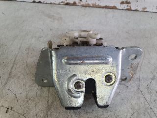 bontott MITSUBISHI LANCER Csomagtérajtó Zárszerkezet