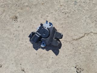 bontott MITSUBISHI LANCER Csomagtérajtó Zárszerkezet