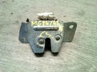 bontott MITSUBISHI LANCER Csomagtérajtó Zárszerkezet