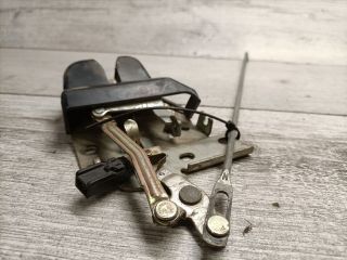 bontott MITSUBISHI LANCER Csomagtérajtó Zárszerkezet