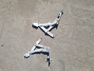 bontott MITSUBISHI LANCER Csomagtérajtó Zsanér