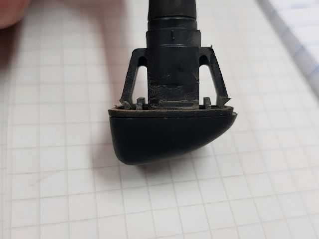 bontott MITSUBISHI LANCER Első Ablakmosó Fúvóka