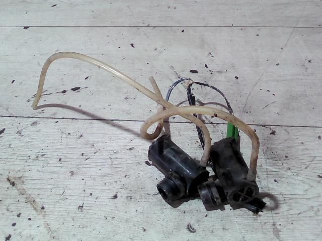 bontott MITSUBISHI LANCER Első Ablakmosó Szivattyú