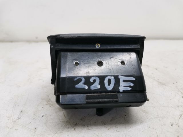 bontott MITSUBISHI LANCER Első Hamutartó