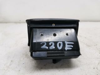 bontott MITSUBISHI LANCER Első Hamutartó