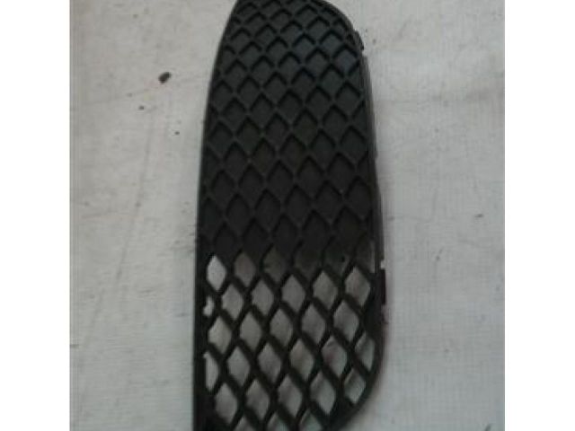 bontott MITSUBISHI LANCER Első Lökhárító Bal Díszrács