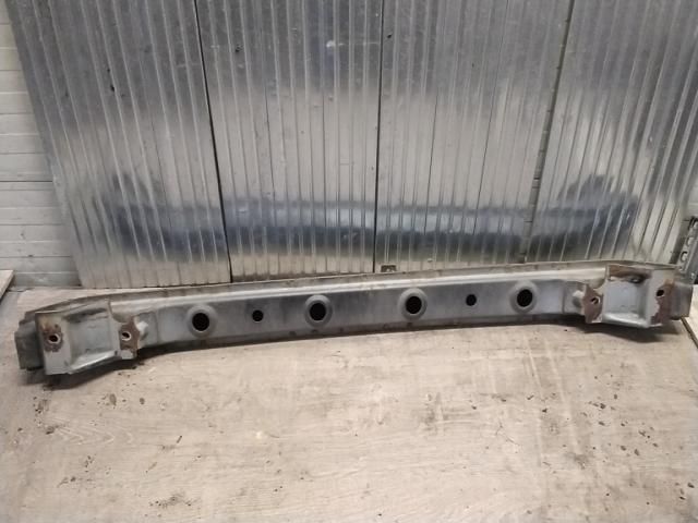 bontott MITSUBISHI LANCER Első Lökhárító Merevítő (Fém)