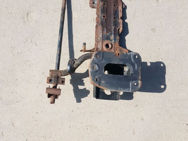 bontott MITSUBISHI LANCER Első Lökhárító Merevítő (Fém)