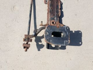 bontott MITSUBISHI LANCER Első Lökhárító Merevítő (Fém)