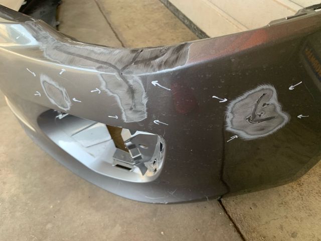 bontott MITSUBISHI LANCER Első Lökhárító (Üresen)