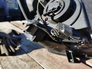 bontott MITSUBISHI LANCER Fényszórómagasság Állító Motor (Pozíciófüggetlen)