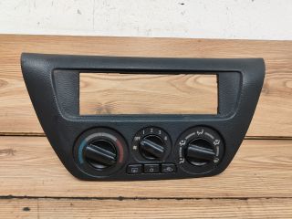 bontott MITSUBISHI LANCER Fűtéskapcsoló (manuális klímás)