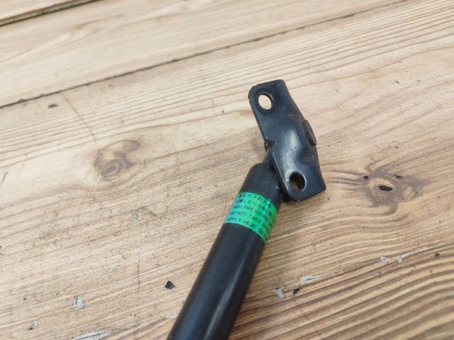 bontott MITSUBISHI LANCER Gázrugós Kitámasztó Teleszkóp Csomagtérajtó Bal