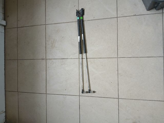 bontott MITSUBISHI LANCER Gázrugós Kitámasztó Teleszkóp Pár Csomagtérajtó