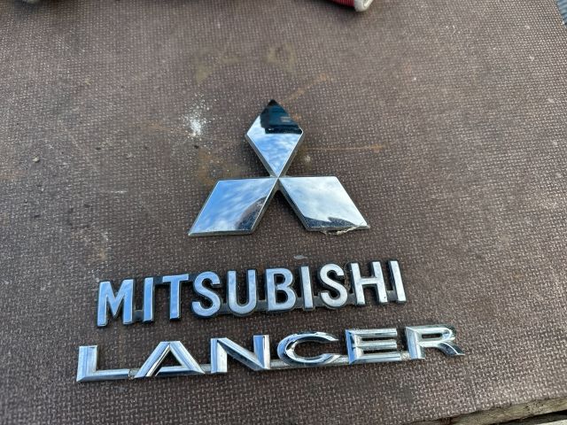 bontott MITSUBISHI LANCER Hátsó Embléma