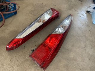 bontott MITSUBISHI LANCER Hátsó Lámpa Szett