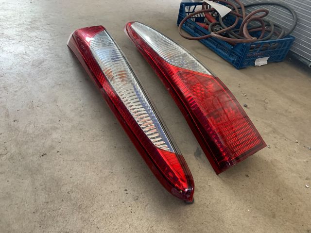 bontott MITSUBISHI LANCER Hátsó Lámpa Szett