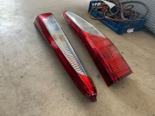 bontott MITSUBISHI LANCER Hátsó Lámpa Szett