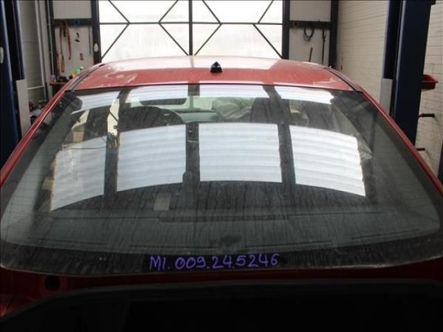 bontott MITSUBISHI LANCER Hátsó Szélvédő