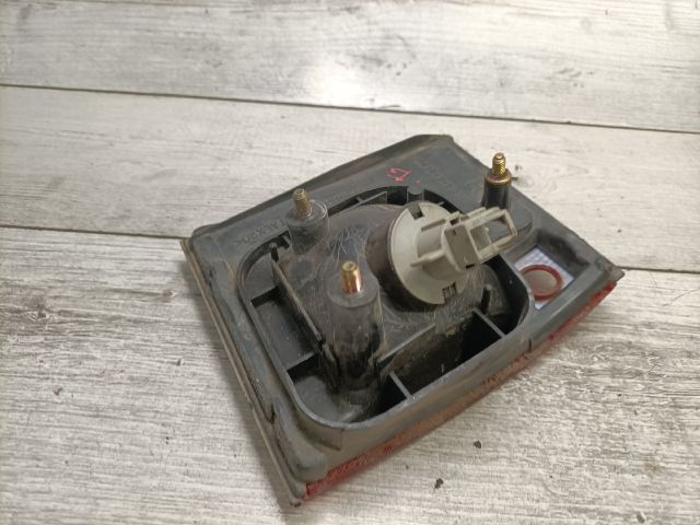 bontott MITSUBISHI LANCER Jobb Belső Hátsó Lámpa