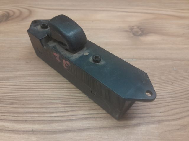 bontott MITSUBISHI LANCER Jobb első Ablakemelő Kapcsoló