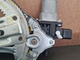 bontott MITSUBISHI LANCER Jobb első Ablakemelő Szerkezet (Elektromos)