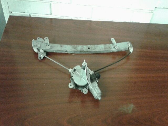 bontott MITSUBISHI LANCER Jobb első Ablakemelő Szerkezet (Elektromos)