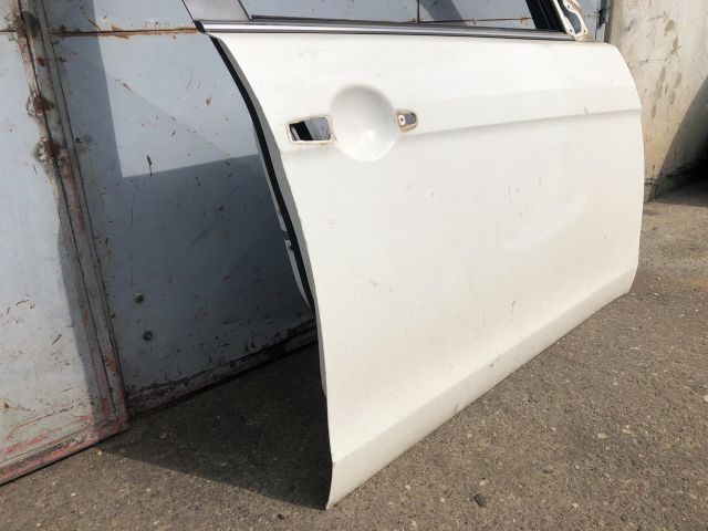 bontott MITSUBISHI LANCER Jobb első Ajtó (Üres lemez)