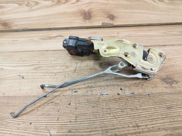 bontott MITSUBISHI LANCER Jobb első Ajtózár