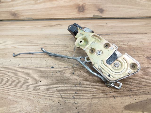 bontott MITSUBISHI LANCER Jobb első Ajtózár