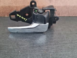 bontott MITSUBISHI LANCER Jobb első Belső Kilincs